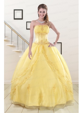 Classic Yellow Quinceanera Dress with Strapless