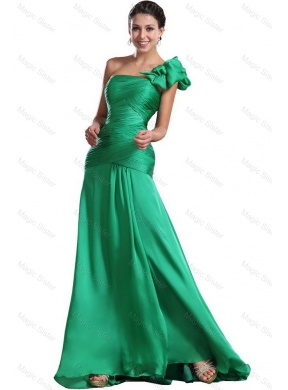 Discount Brush Train Ruched Green Prom Dress with One Shoulder
