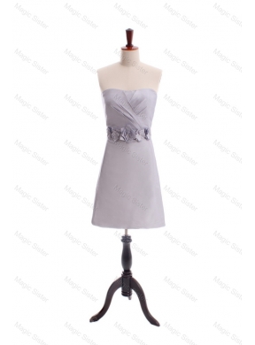 Customize Beading and Hand Made Flowers Short Prom Dress in Grey