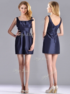 Hot Sale Square Handcrafted Flower Short Prom Dress in Navy Blue