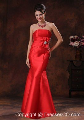 Satin Strapless Red Mermaid Prom Dress With Beaded Decorate