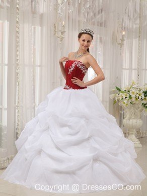 White And Wine Red Ball Gown Strapless Long Taffeta And Organza Appliques Quinceanera Dress