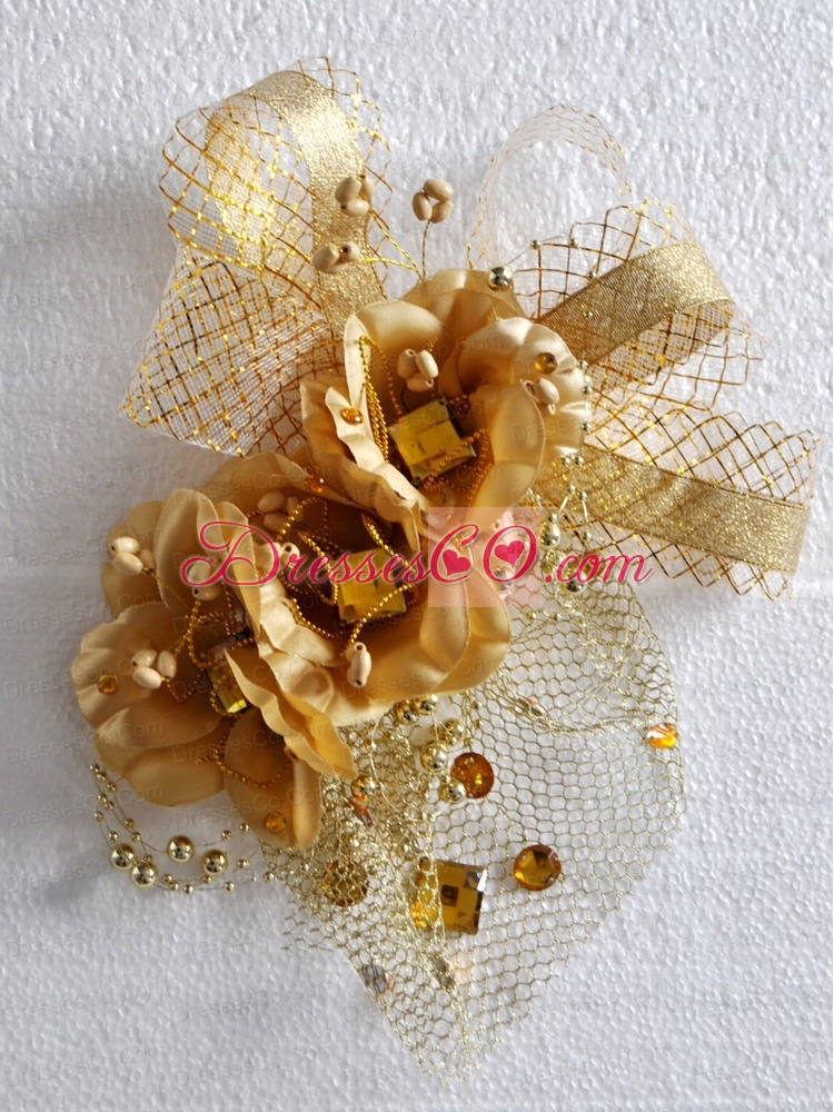 Hand Made Flowers Decorate and Tulle For Wedding Party