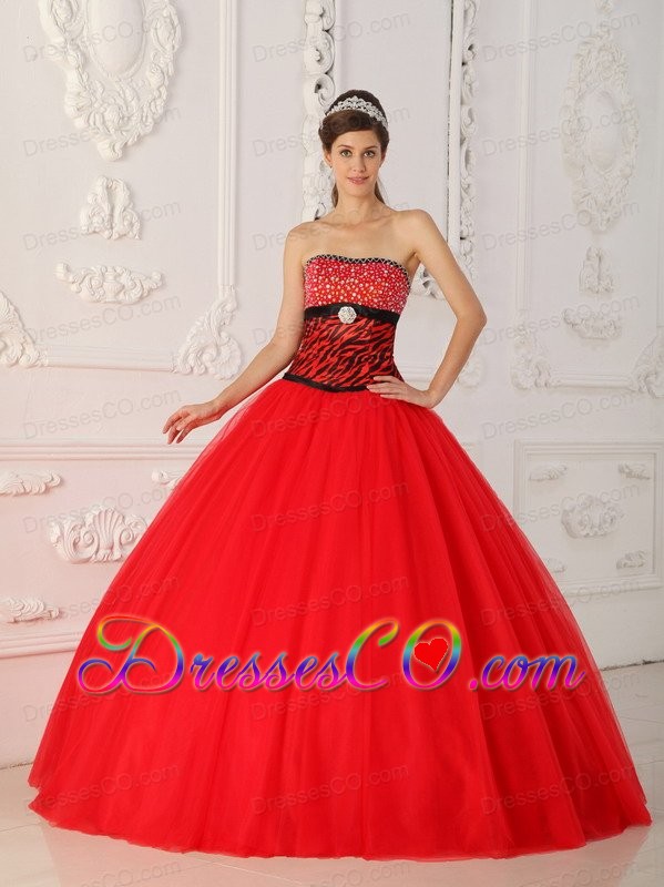 Red A-line / Princess Strapless Long Tulle And Zebra Beading Quinceanera Dress