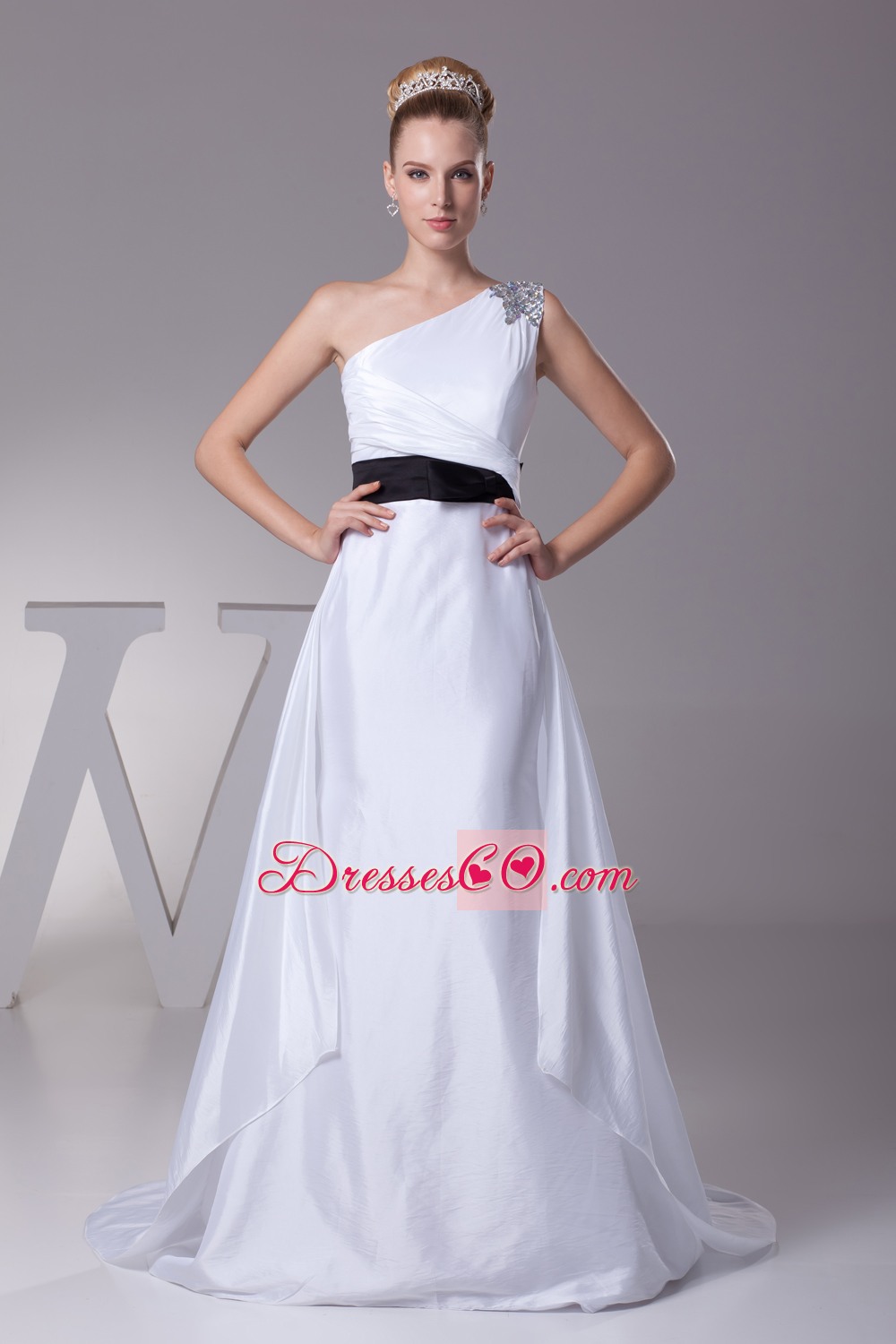 Beading A-Line Brush Train One Shoulder Wedding Dress