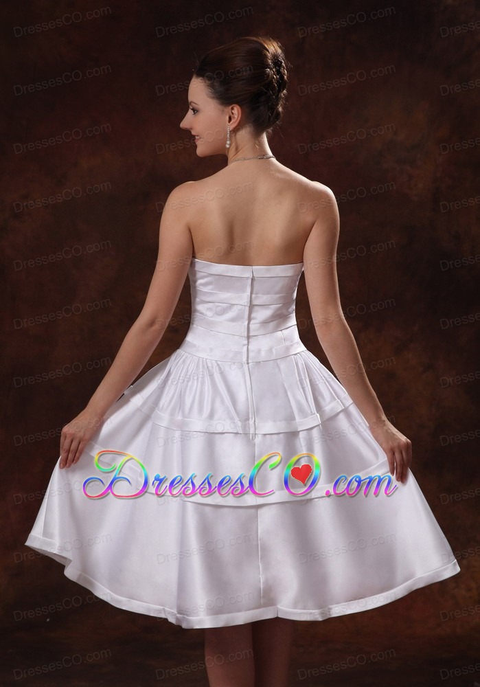 Simple Taffeta A-line Knee-length Wedding Dress For Custom Made