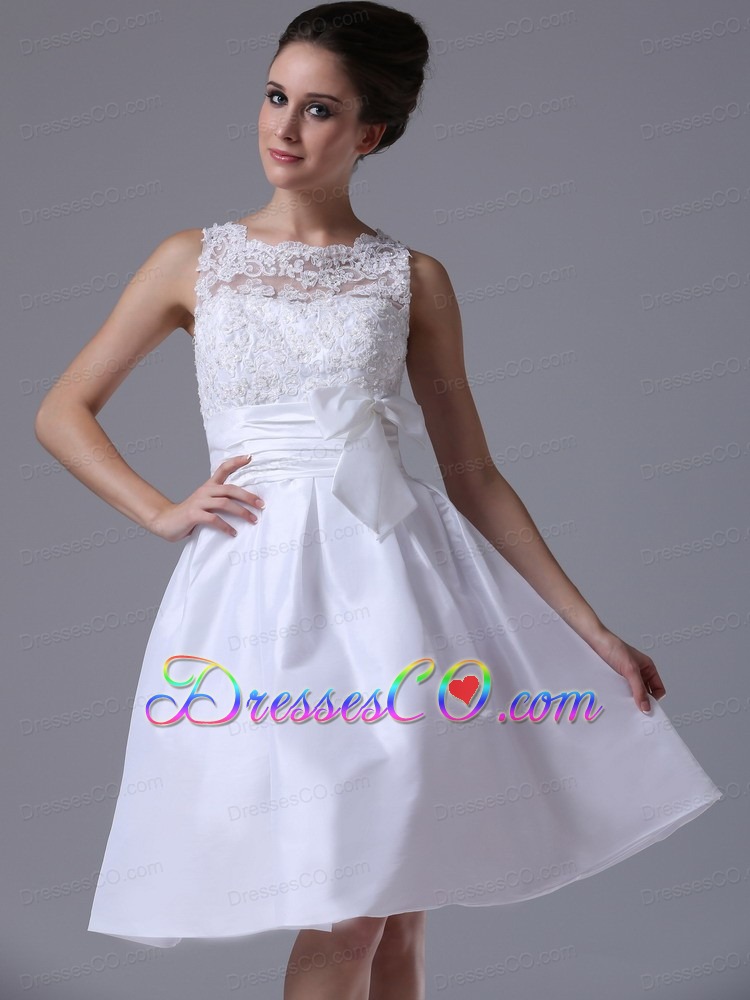 Taffeta A-line Scoop Knee-length Beach / Destination Wedding Dress With Bowknot