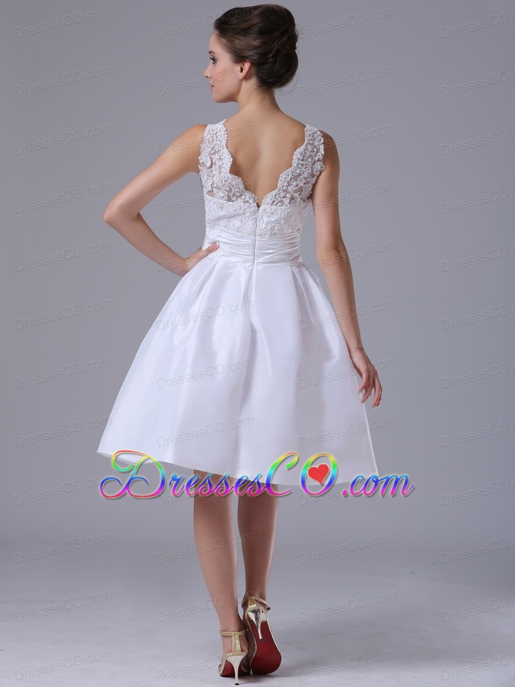 Taffeta A-line Scoop Knee-length Beach / Destination Wedding Dress With Bowknot