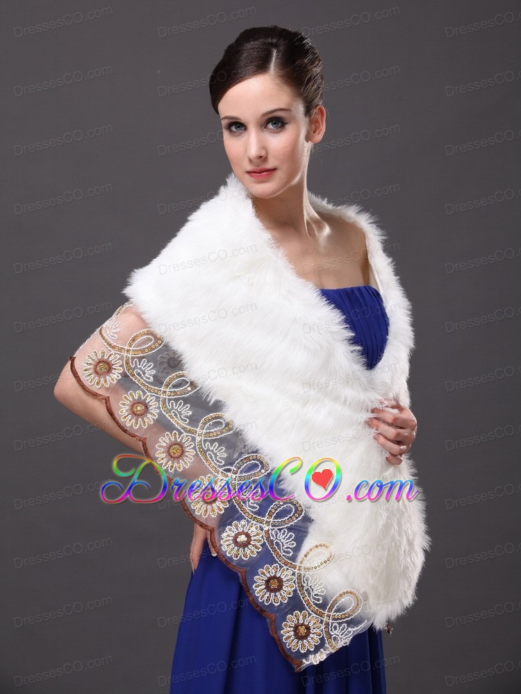 Lace V-Neck Faux Fur Stylish White Formal Occasions Wraps / Shawls