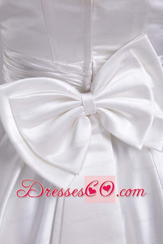 White A-line Strapless Knee-length Taffeta Bowknot Wedding Dress