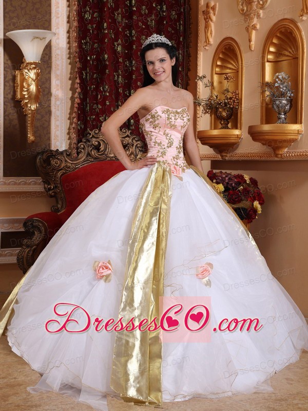 White Ball Gown Strapless Long Organza Beading And Appliques Quinceanera Dress